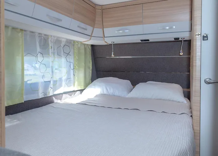 Wohnwagenvermietung *